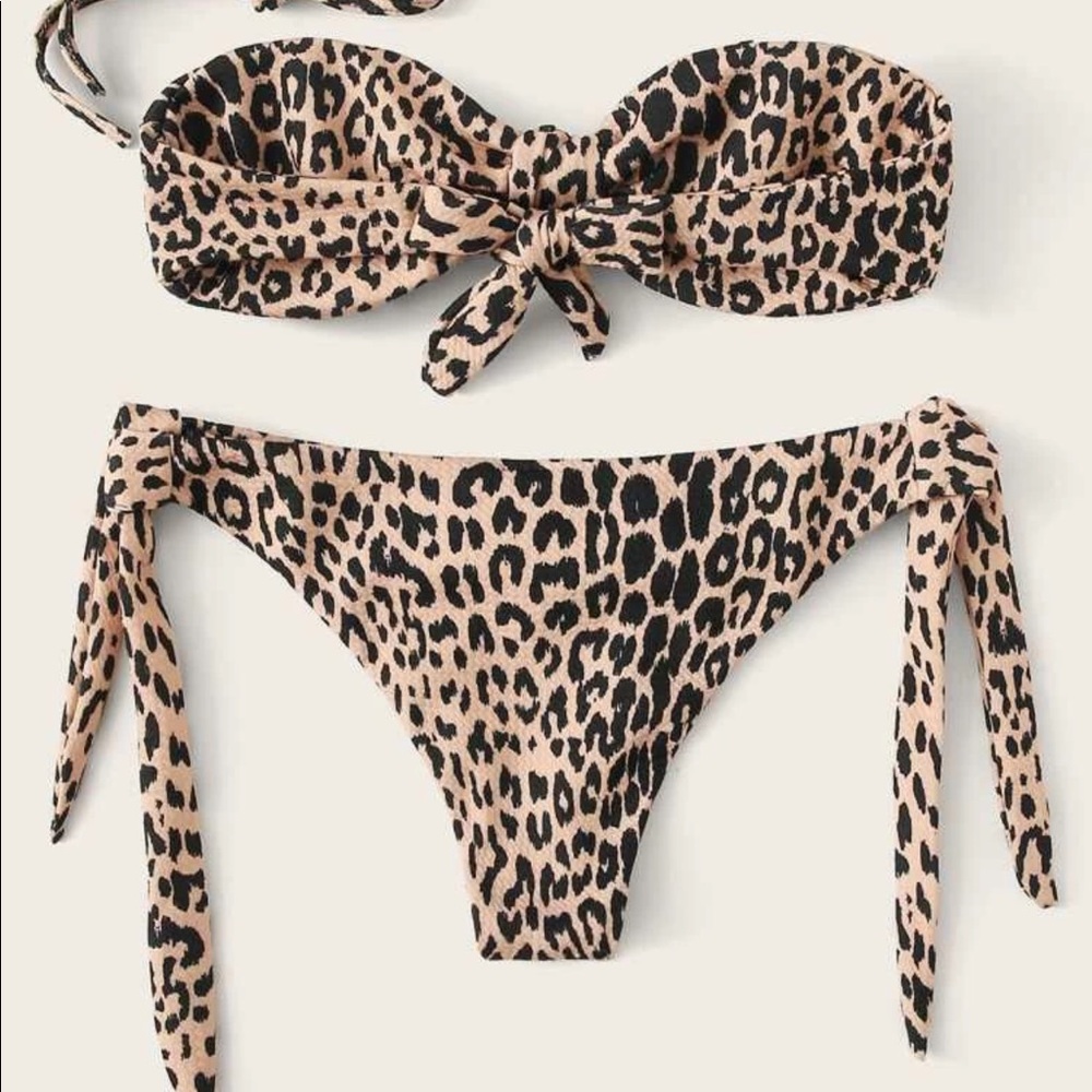 Leopard Bikini - Picture 3 of 6